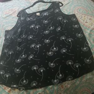 Black and white blouse